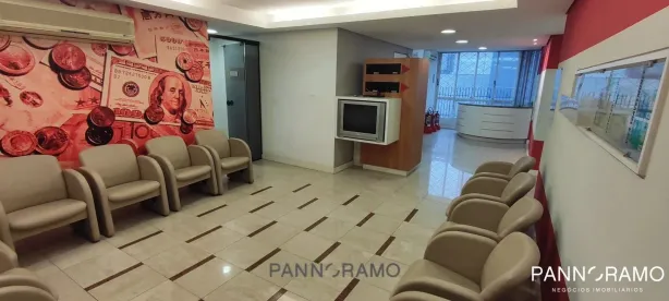 Sala Comercial para alugar, 320m² no Centro, Curitiba