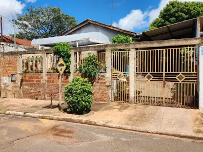 Casa com 3 Quartos à venda, 140m² no Jardim Presidente, Campo Grande