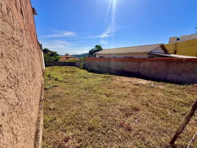 Lote/Terreno à venda, 300m² no Califórnia, Florestal