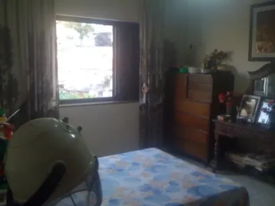 Sobrado com 4 Quartos à venda, 1000m² no Centro, Diadema