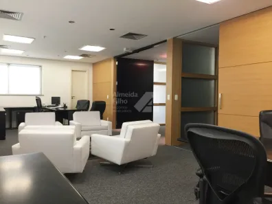 Sala Comercial com 1 Quarto para alugar, 180m² no Jardim Paulistano, São Paulo