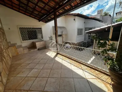 Casa com 3 Quartos à venda, 260m² no Santo André, Belo Horizonte