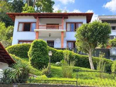 Casa com 3 Quartos à venda, 160m² no Jardim Europa, Teresópolis