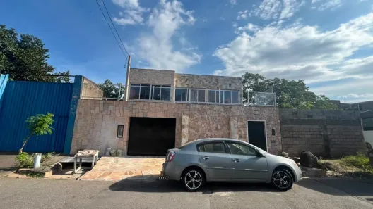 Sobrado com 3 Quartos à venda, 200m² no Vila Mimosa, Campinas