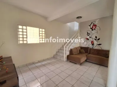 Sobrado com 3 Quartos à venda, 239m² no Lourival Parente, Teresina