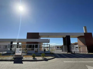 Casa de Condomínio com 3 Quartos à venda, 82m² no Zona de Expansão (Olhos D'Agua), Barra dos Coqueiros