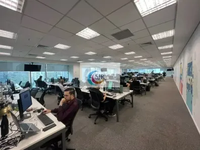 Sala Comercial para alugar, 820m² no Vila Nova Conceição, São Paulo