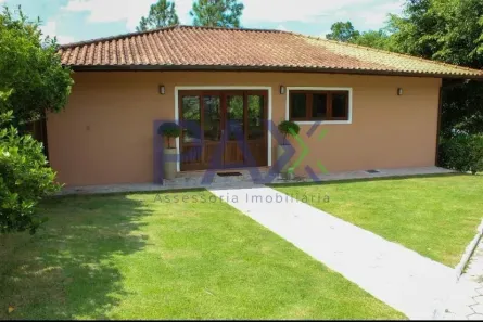Casa de Condomínio com 4 Quartos à venda, 190m² no , Santo Amaro da Imperatriz