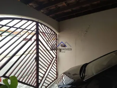 Casa com 3 Quartos à venda, 210m² no Vila Rio Branco, Jundiaí