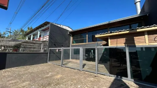 Prédio Comercial para alugar, 300m² no Cecília, Viamão