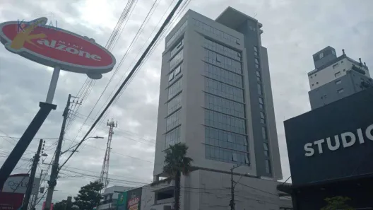 Sala Comercial para alugar, 22m² no Centro, Palhoça