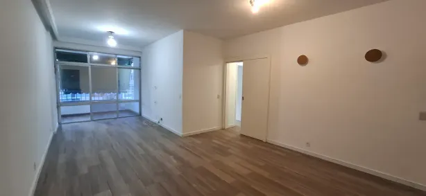 Apartamento com 3 Quartos para alugar, 116m² no Humaitá, Rio de Janeiro