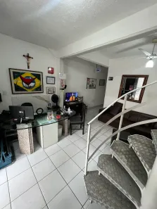 Imóvel Comercial com 17 Quartos à venda, 477m² no Centro, Fortaleza