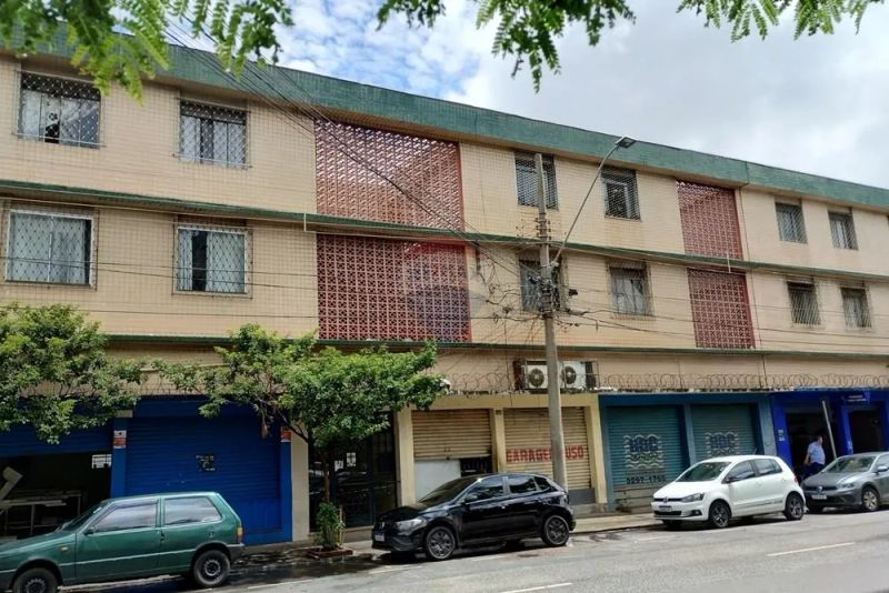 Apartamento com 3 quartos — Carlos Prates, Belo Horizonte