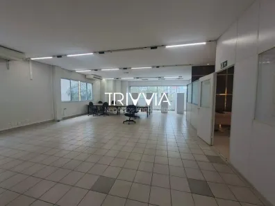 Sala Comercial para alugar, 338m² no Tabajaras, Uberlândia
