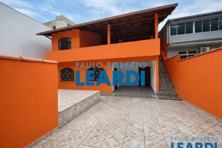 Casa com 4 Quartos à venda, 144m² no Fazenda Santo Antônio, São José