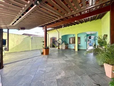 Casa com 3 Quartos à venda, 204m² no Vila Figueira, Suzano