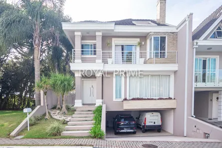 Sobrado com 4 Quartos à venda, 270m² no Orleans, Curitiba