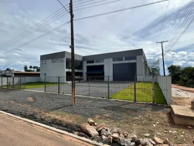 Sala Comercial para alugar, 811m² no Piriquitos, Ponta Grossa