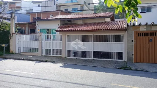 Casa com 3 Quartos à venda, 188m² no Vila Euclides, São Bernardo do Campo