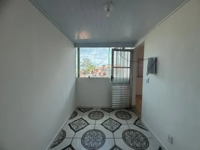 Casa com 2 Quartos para alugar, 45m² no Bandeiras, Osasco