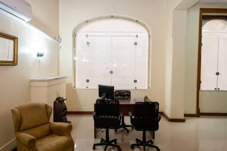 Sala Comercial para alugar, 19m² no Centro, Pelotas