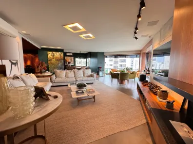 Apartamento com 4 Quartos à venda, 250m² no Indianópolis, São Paulo