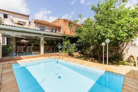 Casa com 4 Quartos à venda, 315m² no Três Figueiras, Porto Alegre