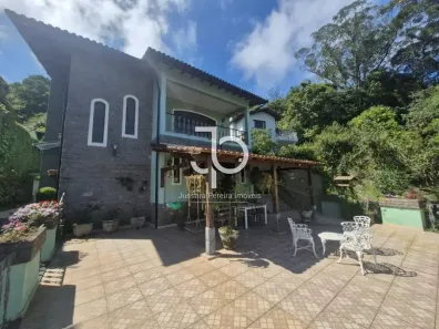 Casa com 7 Quartos à venda, 340m² no Quitandinha, Petrópolis