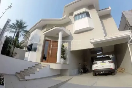 Ponto Comercial com 3 Quartos para alugar, 304m² no Ariribá, Balneário Camboriú
