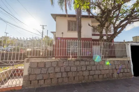 Casa com 3 Quartos à venda, 273m² no Partenon, Porto Alegre