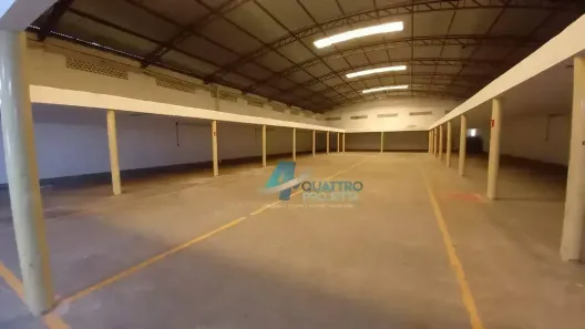 Galpão/Depósito/Armazém para alugar, 1200m² no Parque Comercial Quati, Londrina