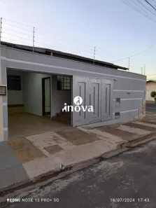 Casa com 2 Quartos à venda, 136m² no Santa Maria, Uberaba