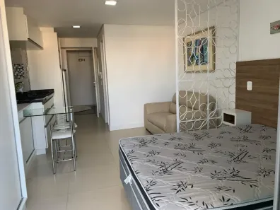 Apartamento com 1 Quarto para alugar, 50m² no Rebouças, Curitiba