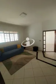 Casa com 4 Quartos à venda, 164m² no Vigilato Pereira, Uberlândia