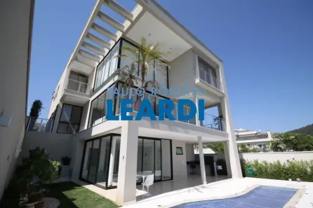 Casa de Condomínio com 4 Quartos à venda, 470m² no Alphaville, Santana de Parnaíba