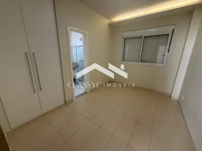 Casa de Condomínio com 4 Quartos para alugar, 403m² no Jardim Karaíba, Uberlândia