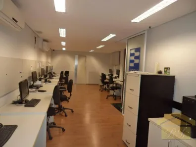 Imóvel Comercial com 1 Quarto para alugar, 200m² no Jabaquara, São Paulo