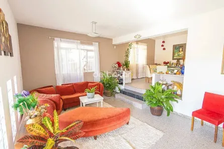 Casa com 7 Quartos para alugar, 544m² no Céu Azul, Belo Horizonte