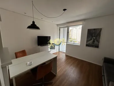 Flat com 1 Quarto para alugar, 40m² no Cerqueira César, São Paulo