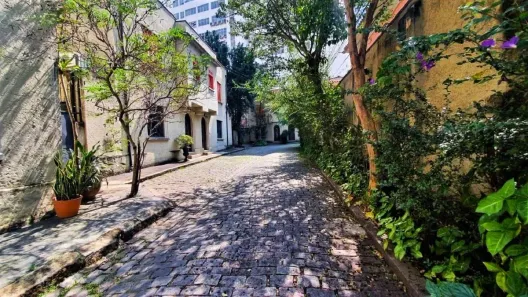 Casa com 2 Quartos para alugar, 75m² no Higienópolis, São Paulo