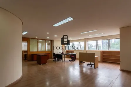 Sala Comercial para alugar, 210m² no Vila Buarque, São Paulo