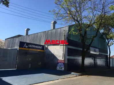 Galpão/Depósito/Armazém à venda, 689m² no Vila Tesouro, São José dos Campos
