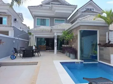 Casa de Condomínio com 5 Quartos à venda, 236m² no Recreio dos Bandeirantes, Rio de Janeiro