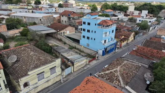 Galpão/Depósito/Armazém para alugar, 402m² no Centro, Esmeraldas