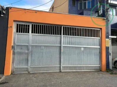 Casa com 2 Quartos para alugar, 100m² no Vila Anastácio, São Paulo