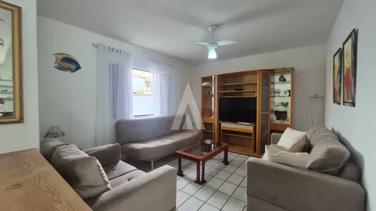 Sobrado com 4 Quartos à venda, 154m² no Praia da Enseada, São Francisco do Sul