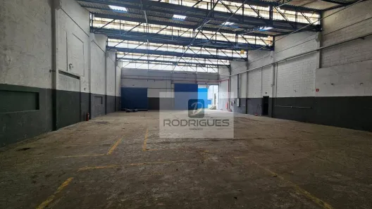 Galpão/Depósito/Armazém para alugar, 890m² no Serraria, Diadema