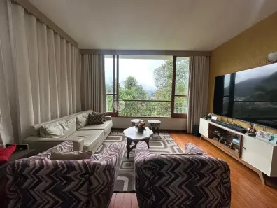 Casa com 4 Quartos à venda, 263m² no Parque do Ingá, Teresópolis