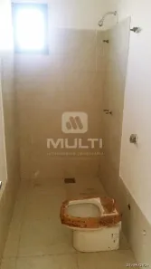 Casa com 4 Quartos para alugar, 450m² no Osvaldo Rezende, Uberlândia